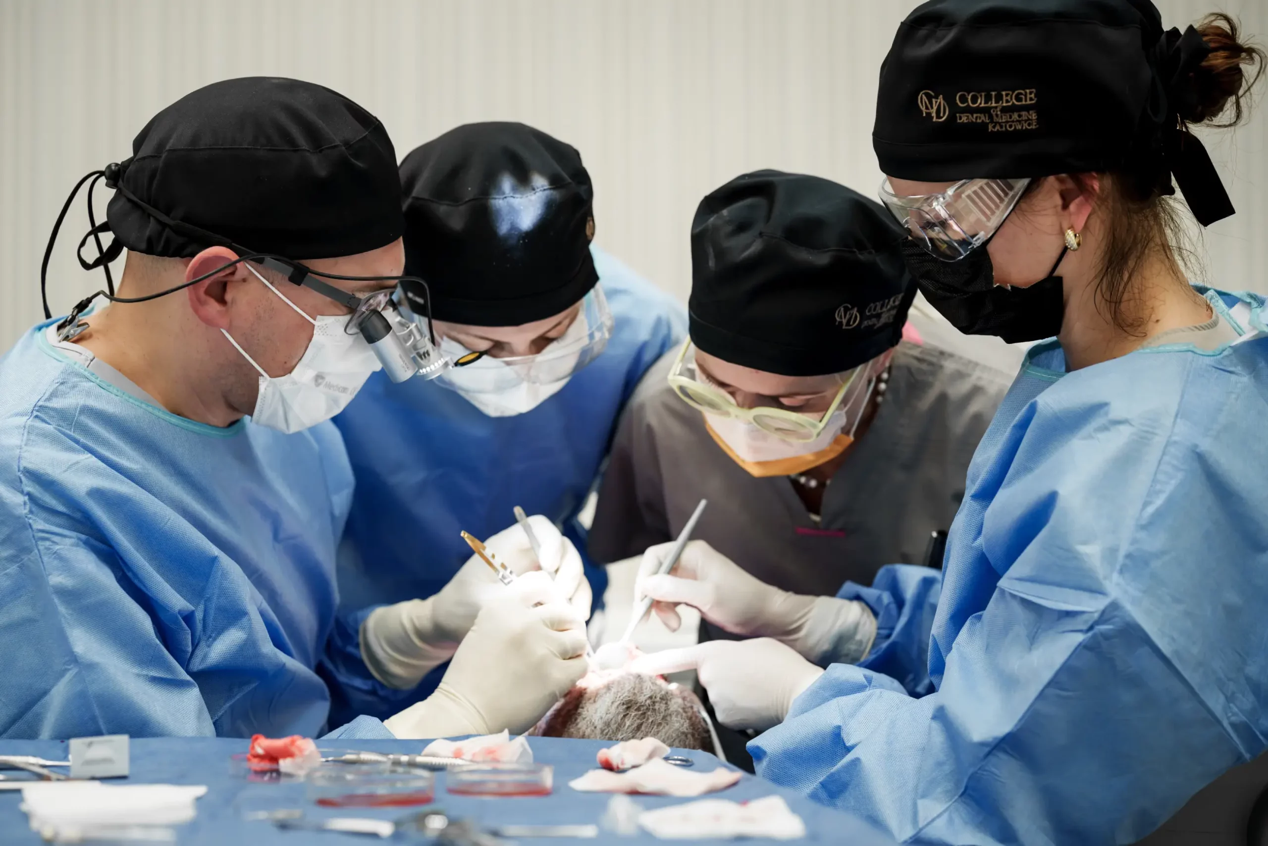 Curriculum implantologii małoinwazyjnej | XXVI EDYCJA - PAŹDZIERNIK 2026